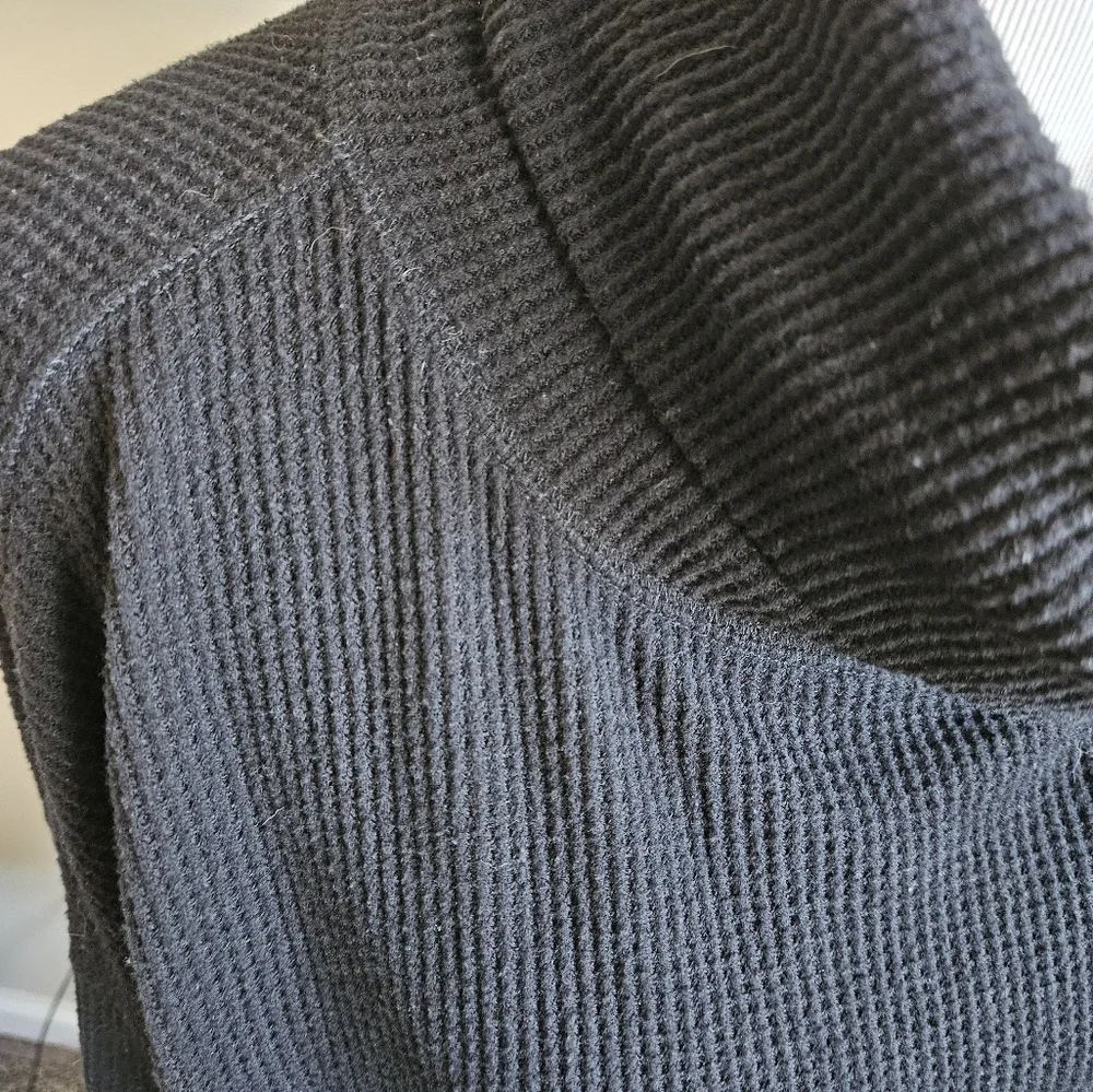 Time & True Waffle Knit Plus Size Cowl Neck Long Sleeve Top Size 16/18